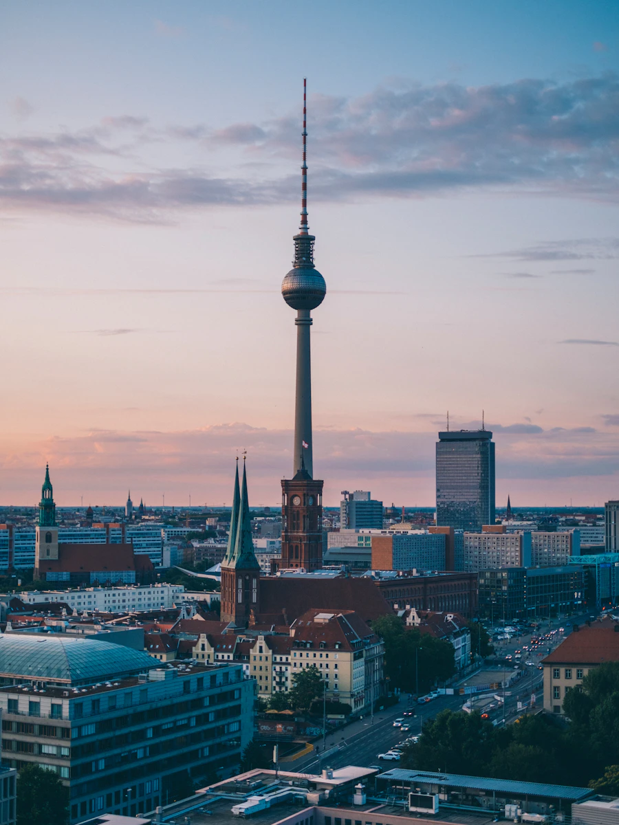 Berlino e la torre della televisione al tramonto